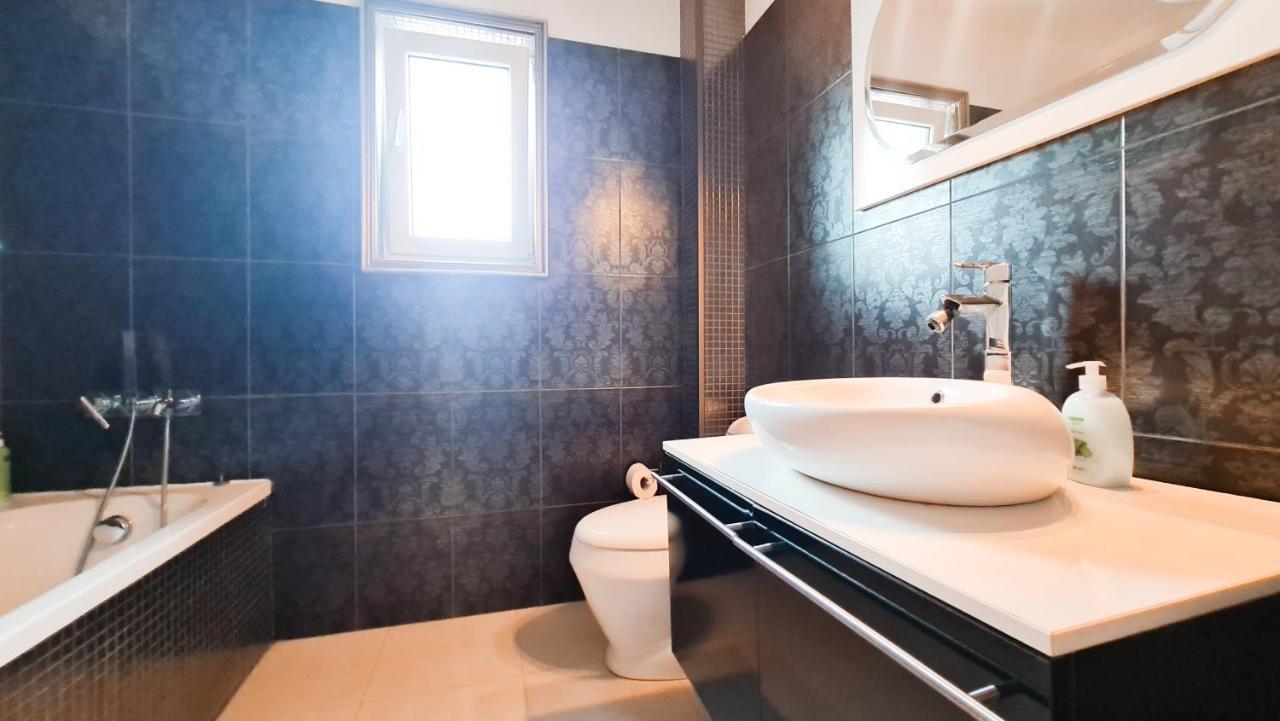 Dor De Mare - Apartments Singapore - Huge Terrace - Seaview - 150M From The Beach ! Năvodari Eksteriør bilde