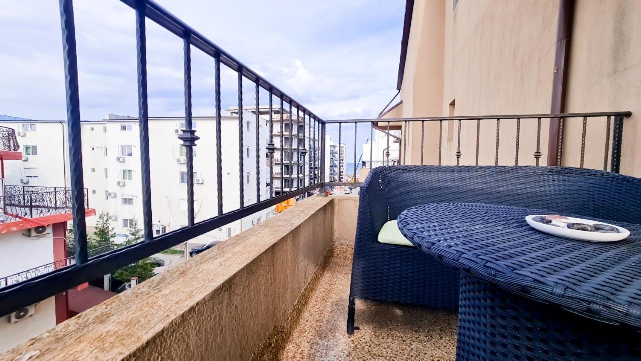 Dor De Mare - Apartments Singapore - Huge Terrace - Seaview - 150M From The Beach ! Năvodari Eksteriør bilde